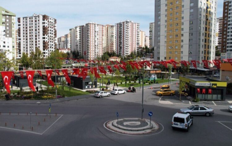 Kayseri Talas’a yer gök kırmızı beyaz Kayseri Talas’a yer gök kırmızı beyaz