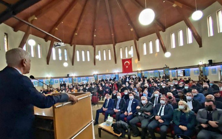 Bursa’da İYİ Parti’den gövde gösterisi
