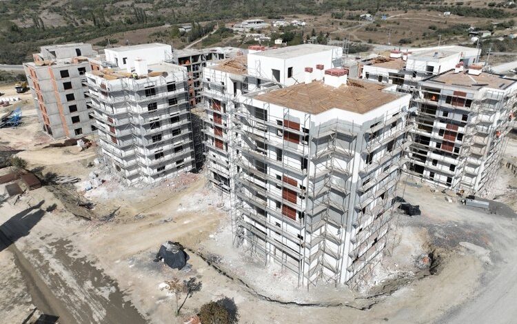 Dilovası Tavşancıl’da TOKİ konutları hızla yükseliyor