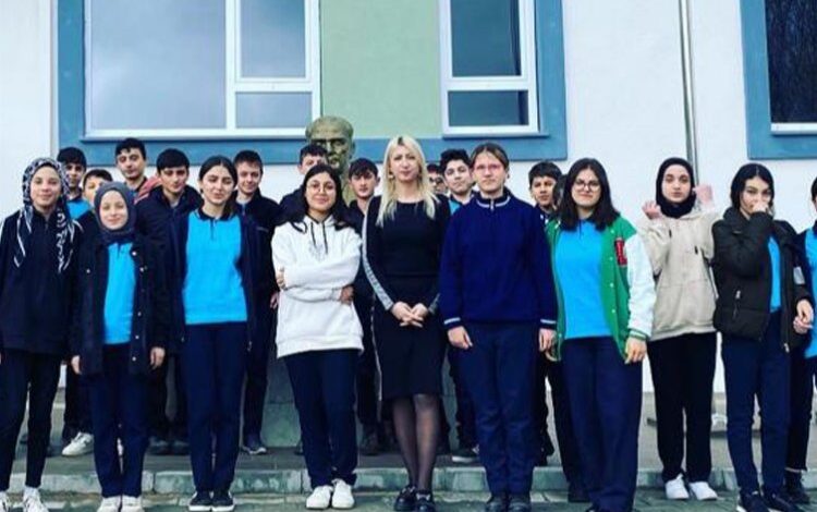 Kütahya’da gençler zararlı maddelere karşı bilgilendiriliyor