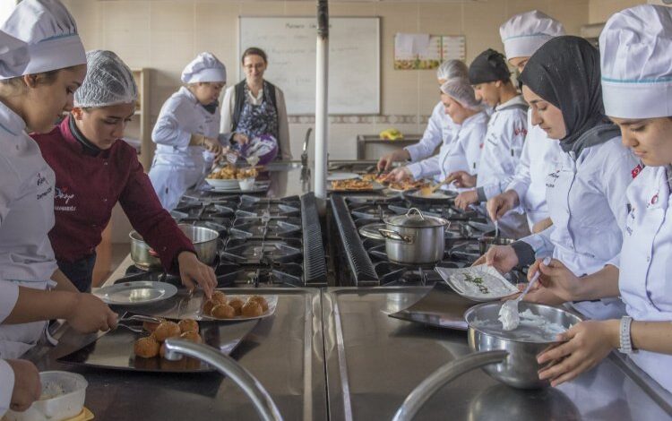 Liselerin döner sermayeleri yüzde 200 arttı