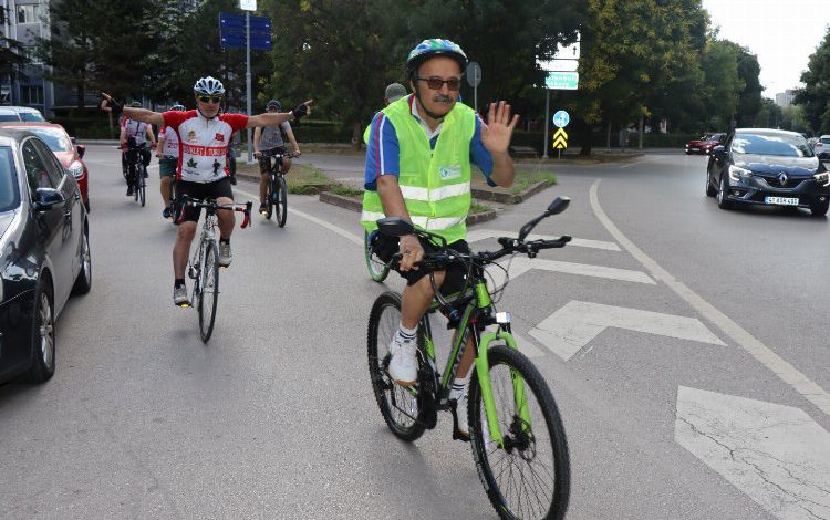 Kocaeli İzmit’te ‘Kurtuluş’a pedal