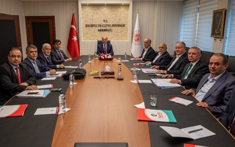 Taraflar Salı günü yeniden toplanacak