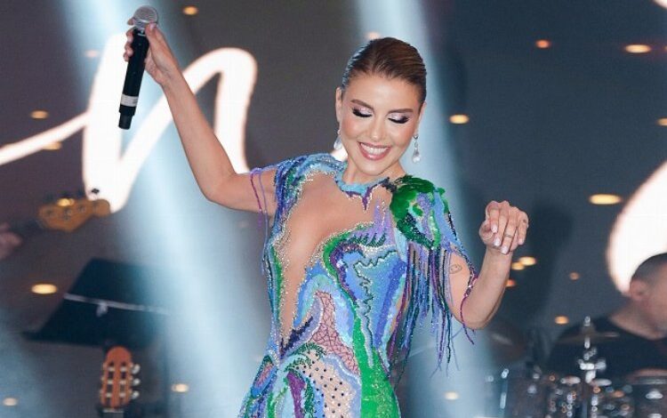 78 gün sonra ilk kez Kıbrıs’ta sahne aldı 78 gün sonra ilk kez Kıbrıs’ta sahne aldı