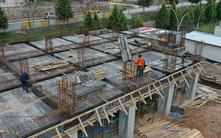 Derince’de Cemevi yükseliyor Derince’de Cemevi yükseliyor