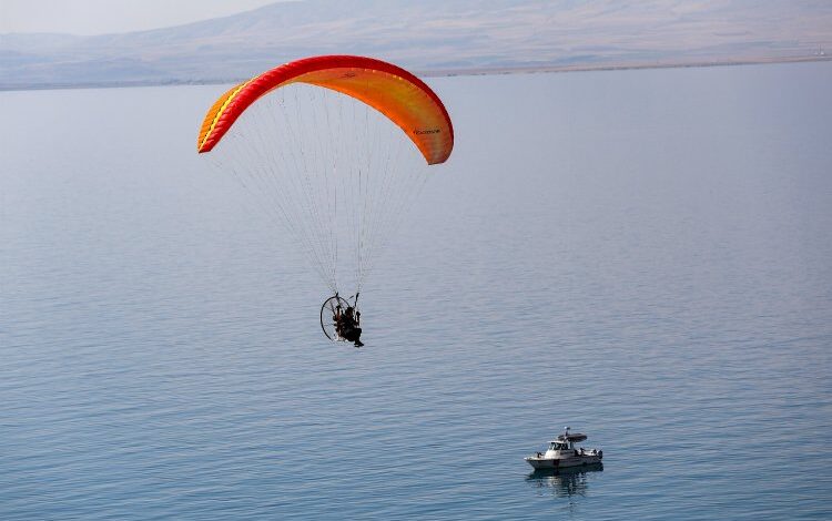 Van’da Yamaç Paraşütü Şampiyonası heyecanı Van’da Yamaç Paraşütü Şampiyonası heyecanı