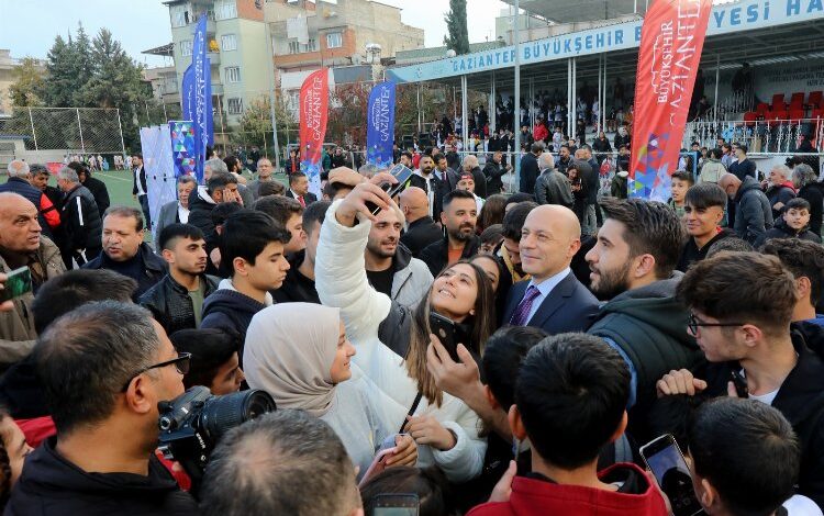 Cüneyt Çakır Gaziantep’te jübile yapacak