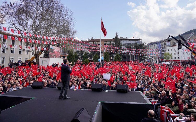 Tokat’ta İmamoğlu fırtınası Tokat’ta İmamoğlu fırtınası