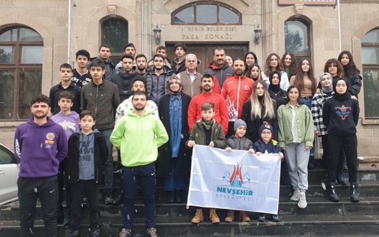 Nevşehir Belediyesi mindere çıkıyor Nevşehir Belediyesi mindere çıkıyor