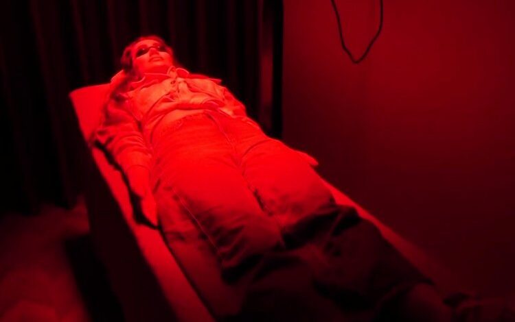 Kırmızı ışık tedavisi nedir ve ne işe yarar? Kırmızı ışık tedavisi nedir ve ne işe yarar?