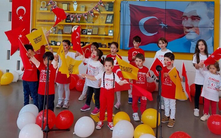Ytong çocukları 23 Nisan’ı ‘Atatürk Marşı’ ile kutladı Ytong çocukları 23 Nisan’ı ‘Atatürk Marşı’ ile kutladı
