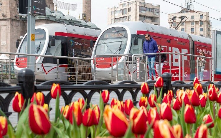 Kayseri’de tramvaydan yoğun mesai Kayseri’de tramvaydan yoğun mesai