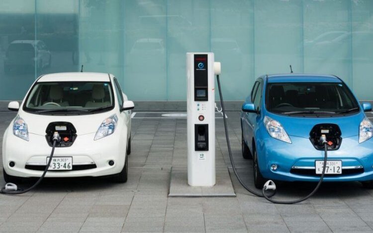 Elektrikli araçlar çalıştayda masaya yatırıldı Elektrikli araçlar çalıştayda masaya yatırıldı