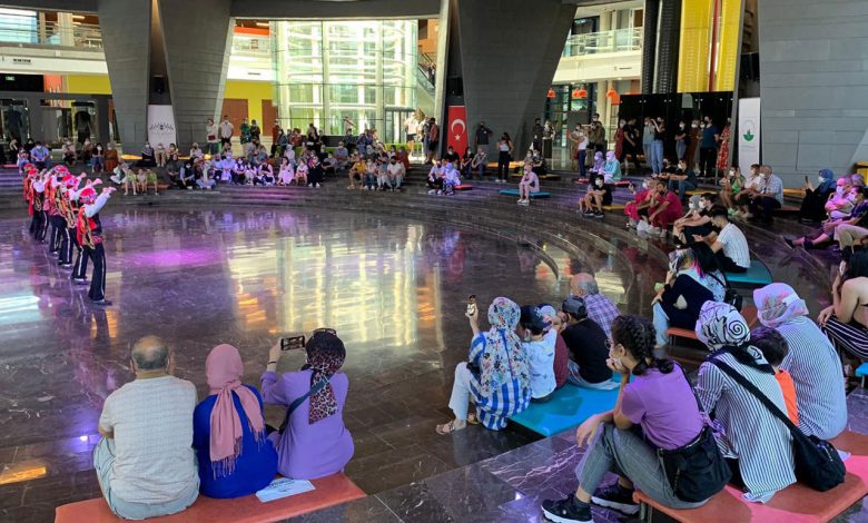 Bursa Osmngazi’de dans tutkunları Fetih Müzesi’nde buluştu