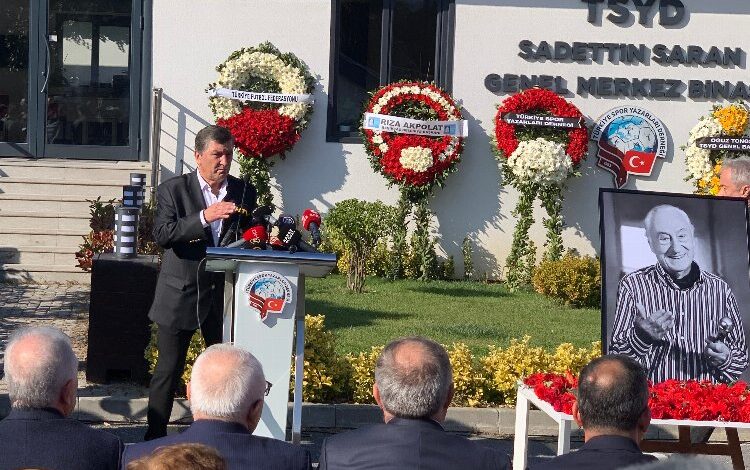 Halit Kıvanç son yolculuğuna uğurlandı