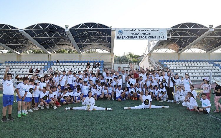 Kayseri Talas’ta Başakpınar Yaz Okulları açıldı Kayseri Talas’ta Başakpınar Yaz Okulları açıldı