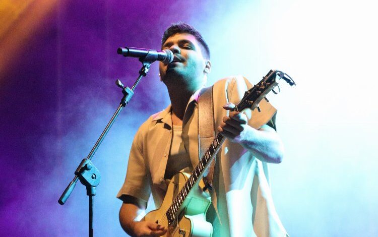 Emir Can İğrek’ten Parti İptal Emir Can İğrek’ten Parti İptal