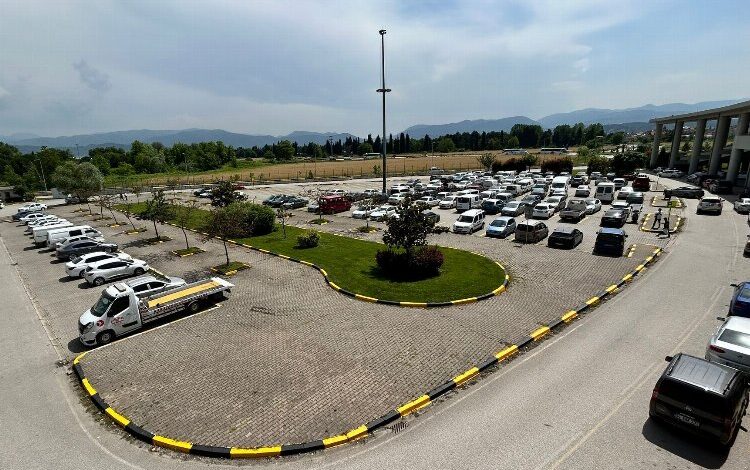 Sakarya’da şehrin vitrini bayrama hazır