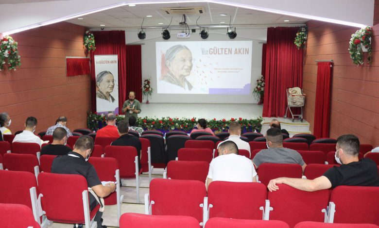 Bursa Nilüfer’de cezaevinde şiir buluşması