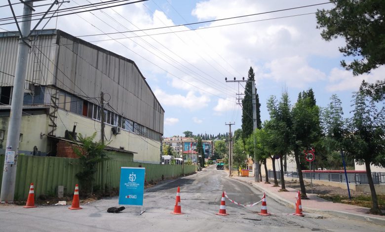 Darıca Körfez Caddesi’nde üstyapı çalışması