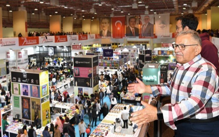 Kayseri Kitap Fuarı ilgiyle bekleniyor Kayseri Kitap Fuarı ilgiyle bekleniyor