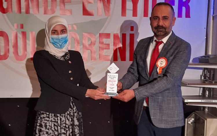 Alim Işık’a ‘mesleki’ ödül Alim Işık’a ‘mesleki’ ödül