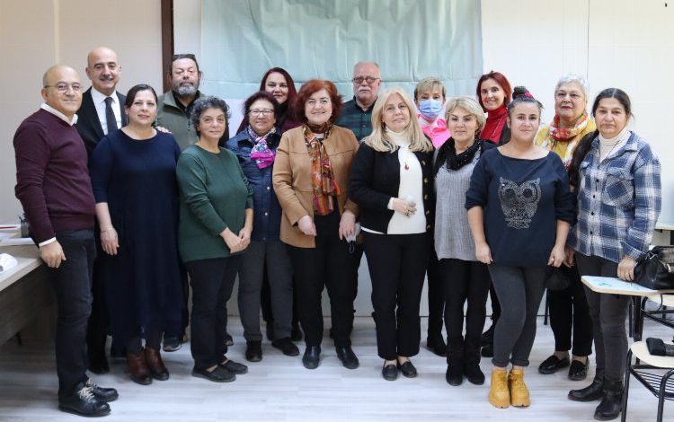 Kocaeli İzmit’te Emekli Meclisi’nde ‘Kılıçalan’ yeniden başkan Kocaeli İzmit’te Emekli Meclisi’nde ‘Kılıçalan’ yeniden başkan