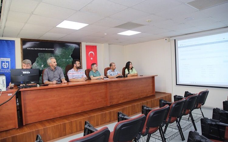 Kocaeli Büyükşehir’den Duraklı-Alihocalar arasına köprü Kocaeli Büyükşehir’den Duraklı-Alihocalar arasına köprü