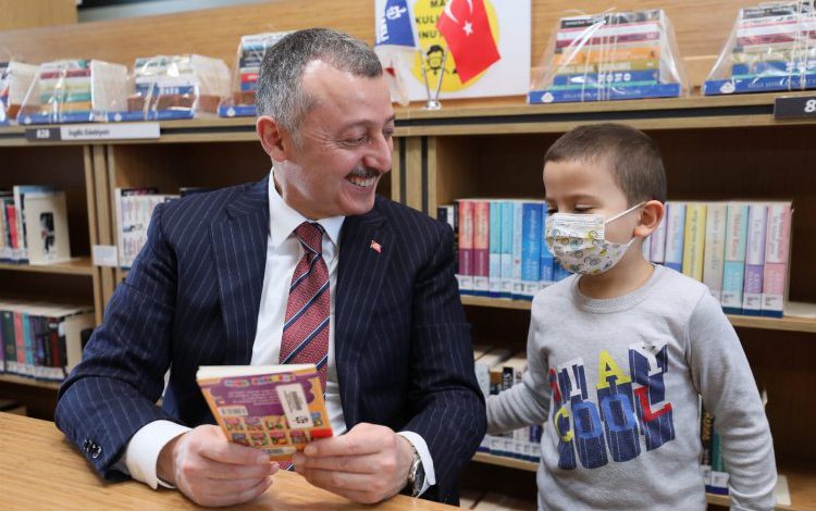 Kocaeli’nde ortak adresi Büyükşehir Halk Kütüphanesi