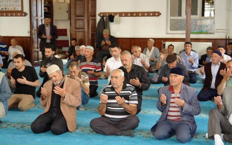 Pazaryeri Ahmetler Köyü bereket için şükür duasında