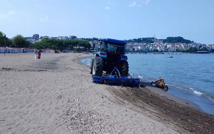 Ordu sahilleri temizleniyor Ordu sahilleri temizleniyor