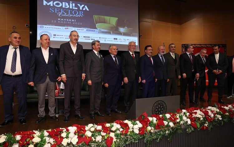 Mustafa Elitaş’tan MOYKON’a ziyaret