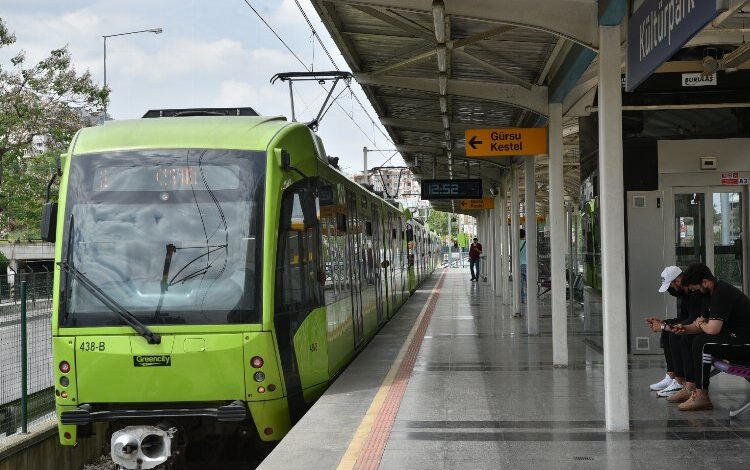 Bursa Kestel’de öğrencilere ulaşım desteği Bursa Kestel’de öğrencilere ulaşım desteği