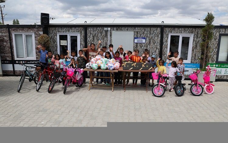 Kayseri Talas’tan yaralı Elbistan’a bayram hediyesi