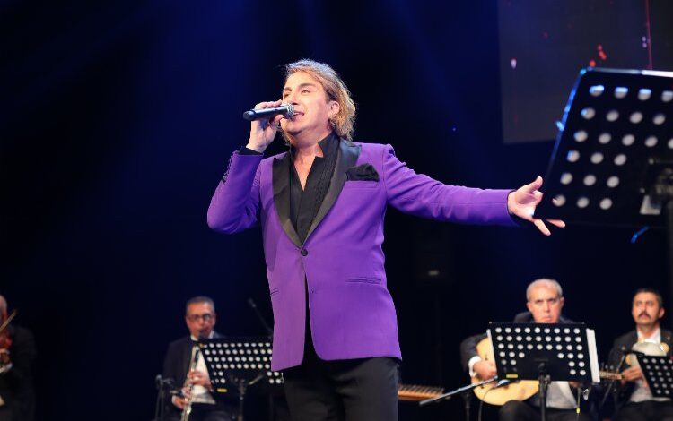 Bursa’da Gökhan Sezen’le TSM rüzgârı