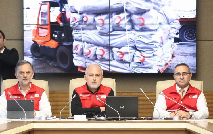 Kerem Kınık: İstifam kaosa dönüşür! Kerem Kınık: İstifam kaosa dönüşür!