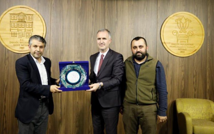 Bursa İnegöl’de öğrencilerle kariyer günü Bursa İnegöl’de öğrencilerle kariyer günü