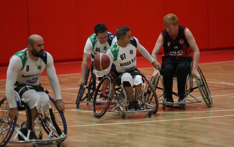 Bursa Büyükşehir sporda zirveye oynuyor Bursa Büyükşehir sporda zirveye oynuyor