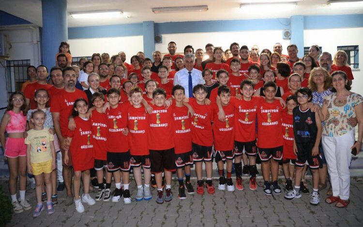 Güzelbahçe basketbolda zirvede Güzelbahçe basketbolda zirvede
