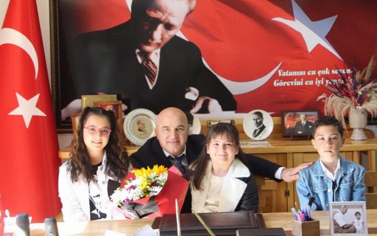 Başkan Erkiş, koltuğunu Buğlem Çağıl’a devretti