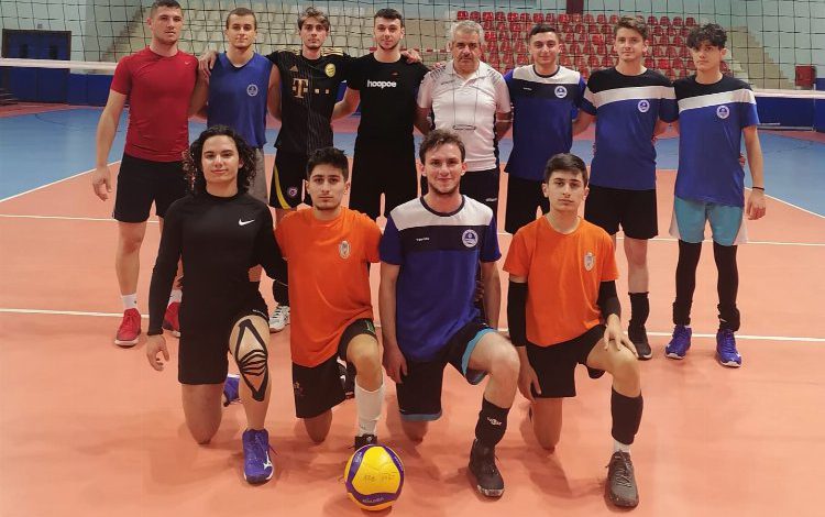 Kocaeli’de voleybolda geleceğin temelleri atılıyor Kocaeli’de voleybolda geleceğin temelleri atılıyor