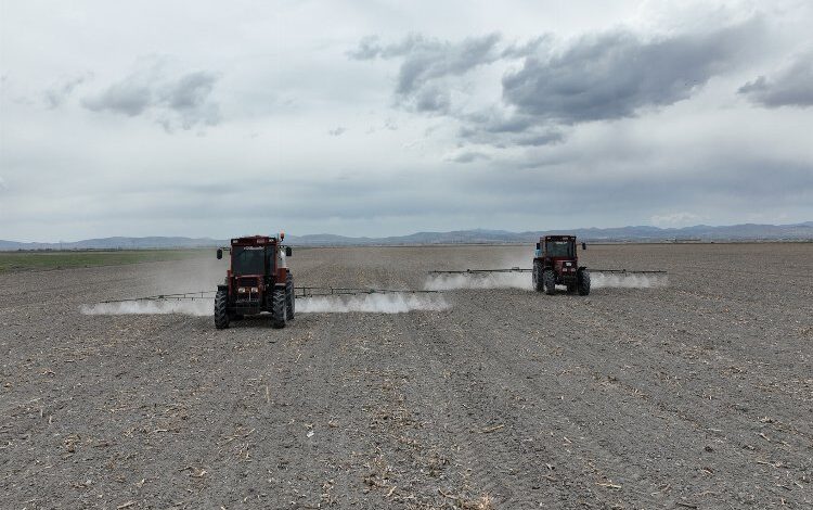 Konya tarımsal üretim için sahada Konya tarımsal üretim için sahada