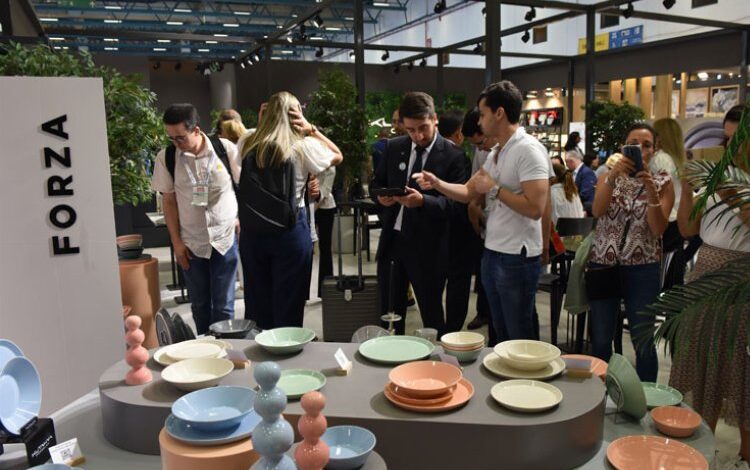 1200 marka 45 bin alıcıyla İstanbul’da buluşuyor 1200 marka 45 bin alıcıyla İstanbul’da buluşuyor