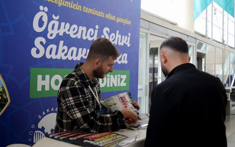 Sakarya’yı tercih eden öğrencilere sıcak karşılama Sakarya’yı tercih eden öğrencilere sıcak karşılama