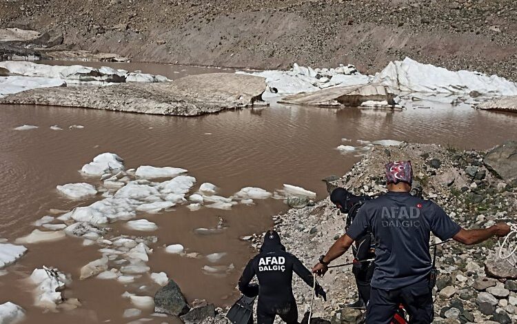 Cilo Buzulları’ndan acı haber geldi Cilo Buzulları’ndan acı haber geldi