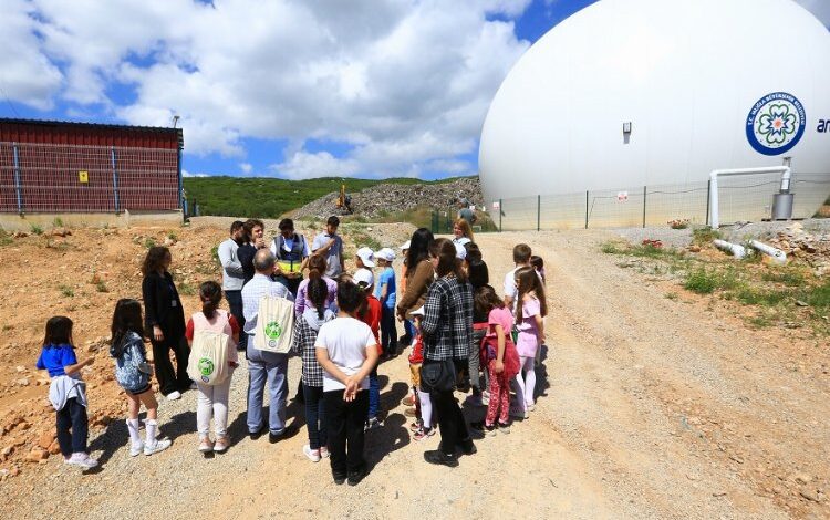 Çöpün serüvenini yerinde gördüler