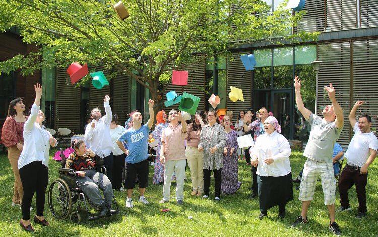 Sakarya sevgi dolu bir dönemi daha bitirdi