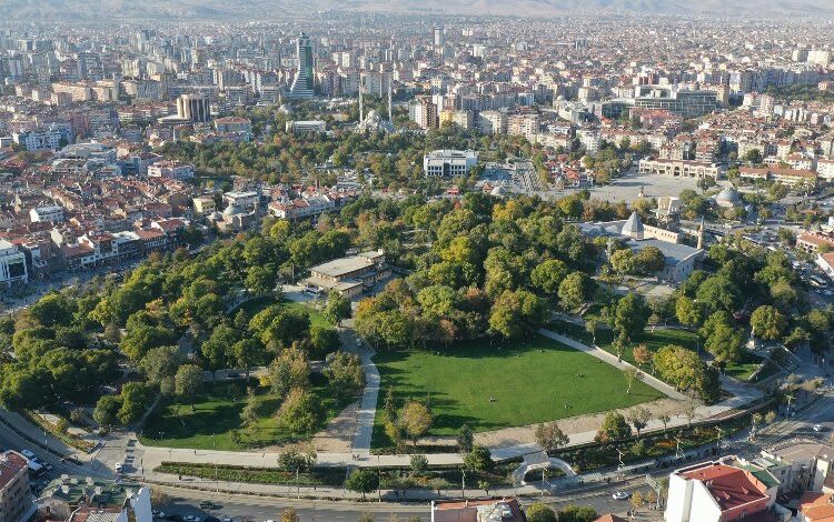 Başkan Altay jüri üyeleriyle buluştu