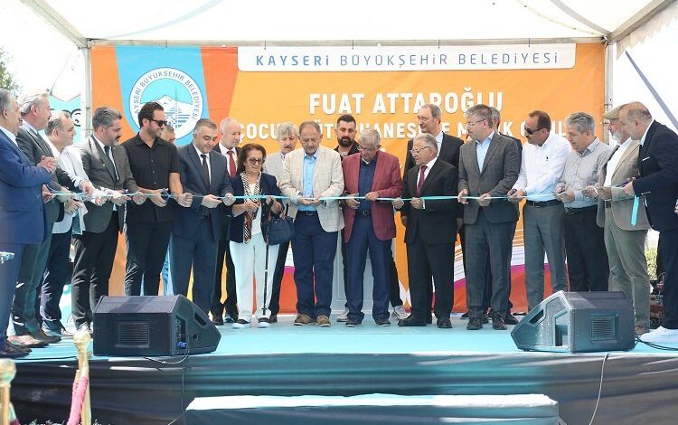 Fuat Attaroğlu Çocuk Kütüphanesi ve Müzik Okulu açıldı Fuat Attaroğlu Çocuk Kütüphanesi ve Müzik Okulu açıldı