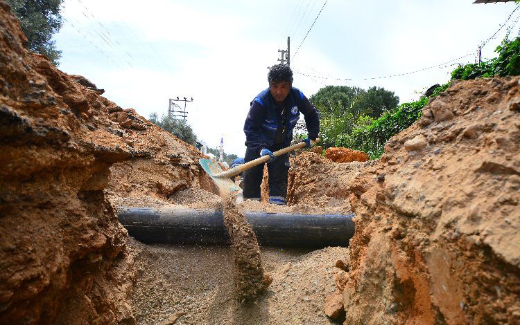 Muğla Büyükşehir, Datça içme suyu projesinde ilk kazmayı vurdu Muğla Büyükşehir, Datça içme suyu projesinde ilk kazmayı vurdu